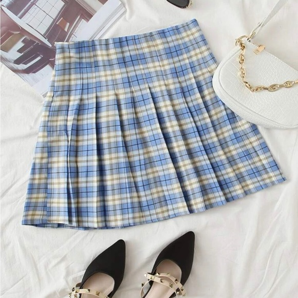 Tartan Mini Pleated Skirt - Picture 2 of 4